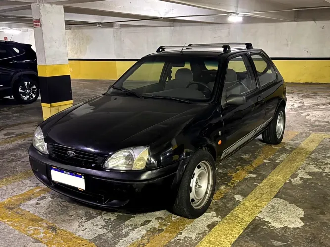Ford Fiesta GL 1.0 3P 2000