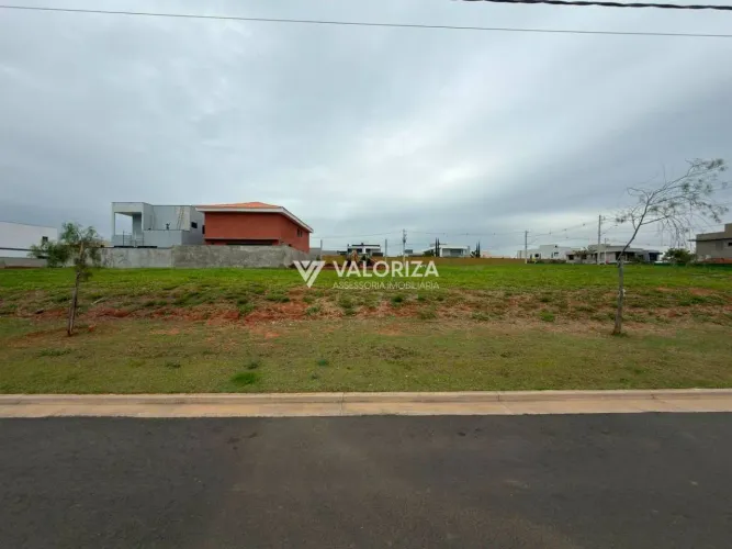 Terreno à venda, 300 m² por R$ 430.000,00 - Condomínio Terras Alpha Nova Esplanada - Votor