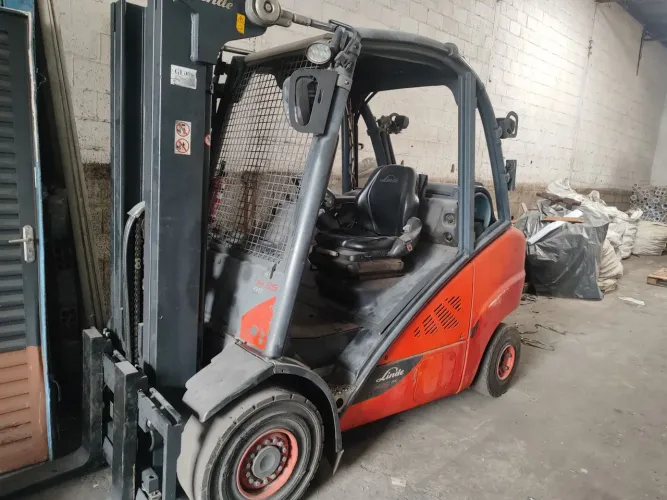 Empilhadeira Linde cap 3500 kgs
