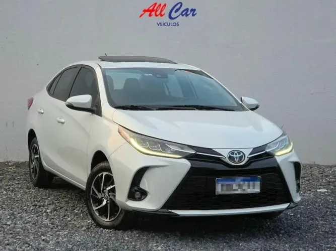 Toyota Yaris XLS Connect Sed. 1.5 Flex 16V Aut. 2023