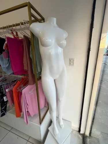 Manequim loja de roupas