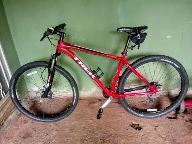 TREK X CALIBER 4