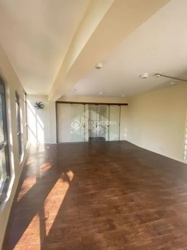 Excelentes salas comerciais integradas,com vaga no bairro Boa vista-Poa /Rs