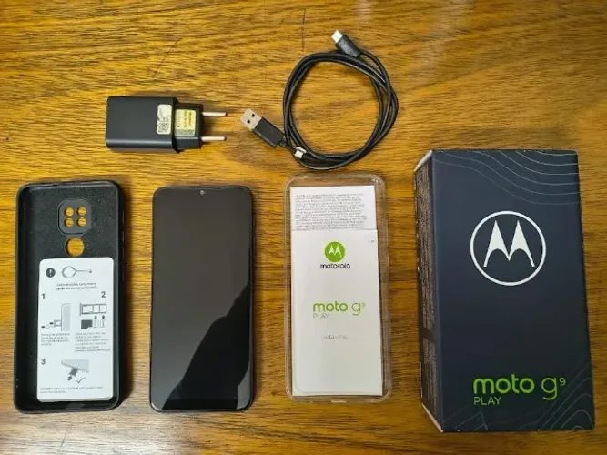 Celular Moto G9 Play usado