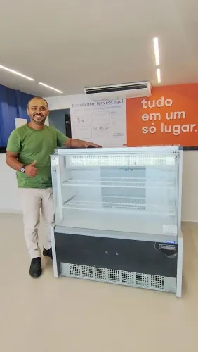 BALCÃO REFRIGERADO CONFEITARIA 1.10 METRO LINHA AURORA GELOPAR