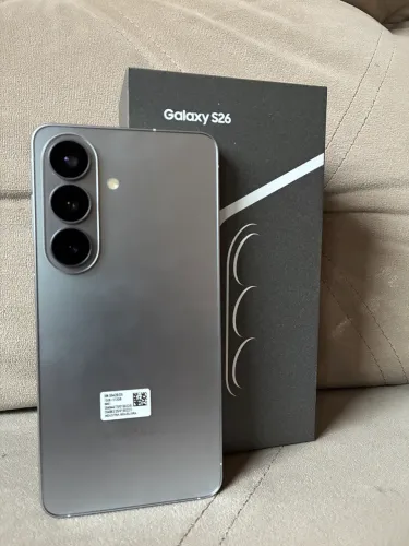 Galaxy S26 512gb prata novíssimo