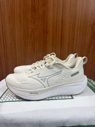 Tênis Mizuno Base Prime