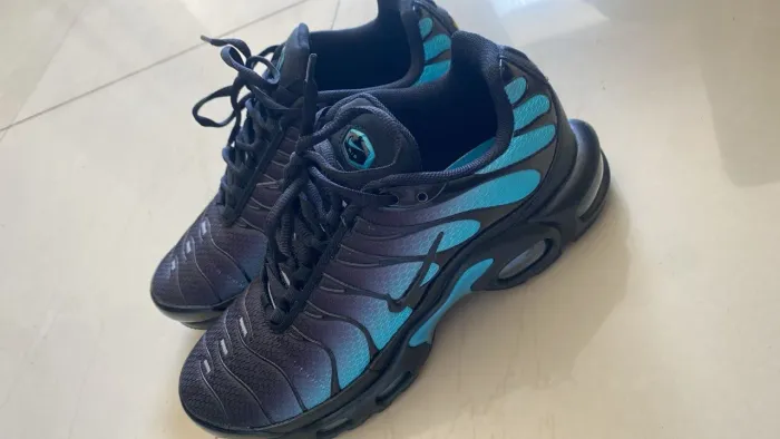 Tênis Nike tn tailandês TAM 40