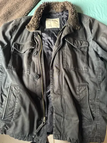 Blusa American Eagle
