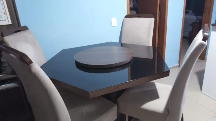 Mesa 6 cadeiras
