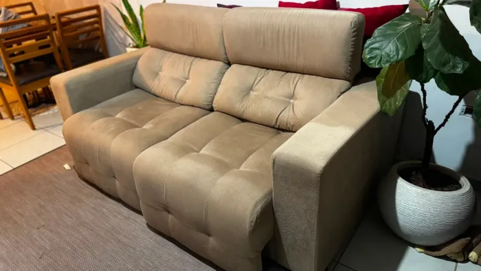 Sofá dois lugares 
