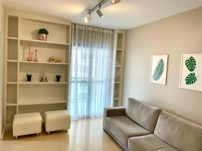 Apartamento com 2 quartos à venda ou para locação em Pinheiros - SP