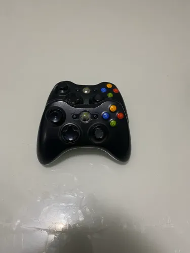 Xbox 360 2 controles originais 