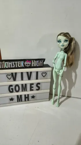 Monster high Frankie passeio shopping 