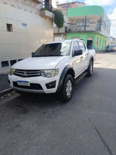 Mitsubishi L200 Triton GLS 3.2 CD TB Int.diesel MEC 2014