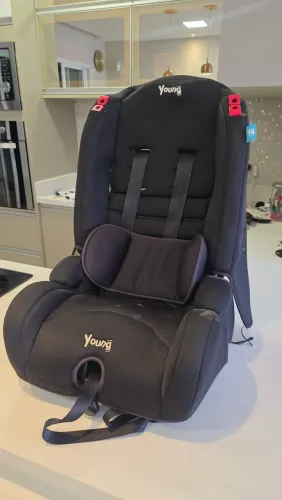 Cadeira para Auto Yper All Black de 9 a 36 kg