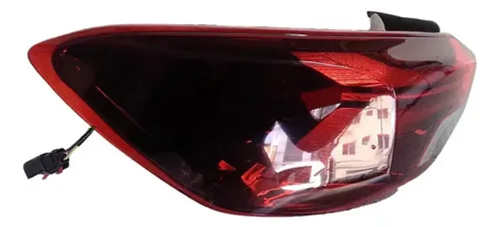 Lanterna Onix Plus 2020 A 2024 Esquerda Original Lj Esquerdo/motorista Vermelho