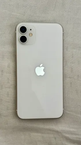 iPhone 11 branco 64gb