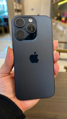 IPHONE 15 PRO 256GB AZUL SEMINOVO / LOJA FÍSICA