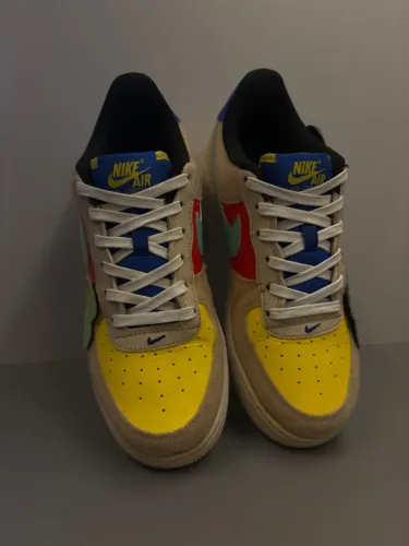 Tênis Nike Air Force 1 Lv8 1GS Af1