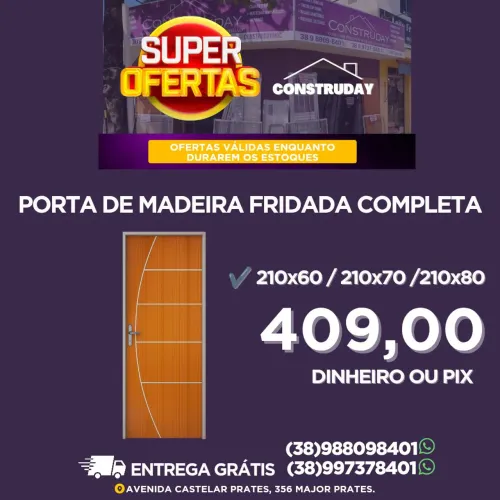 Porta de Madeira Completa Frizada