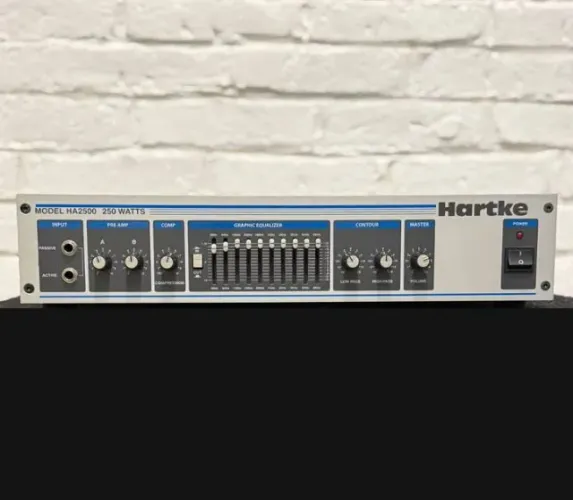 Amplificador Hartke HA2500 250 watts