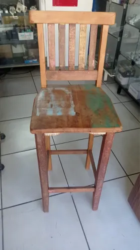 2 BANQUETA ALTA MADEIRA DEMOLIÇÃO 
