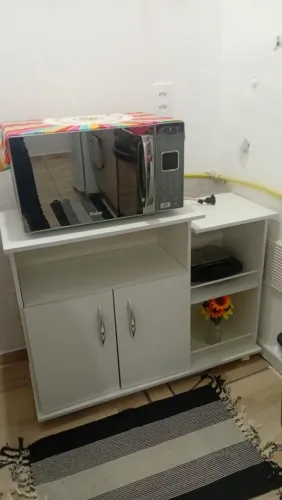 Armario para micro-ondas
