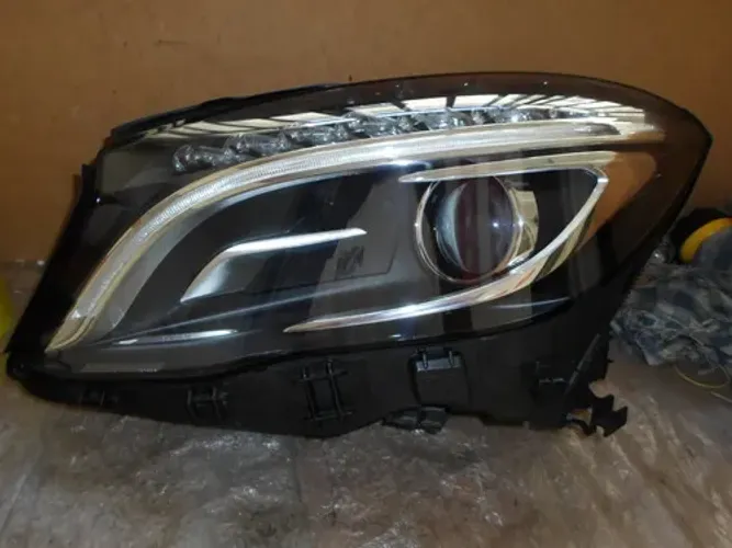 Farol Esquerdo Mercedes Gla 2014 2015 2016 2017 #121 Esquerdo/motorista