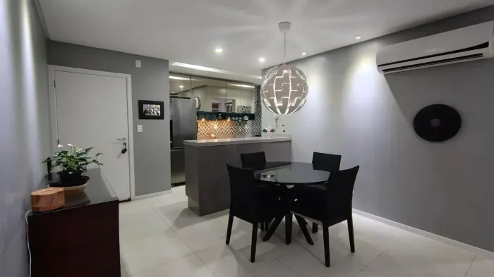 Apartamento no Estreito | 84,54 m² |2 quartos, Suíte, Sacada com Churrasqueira
