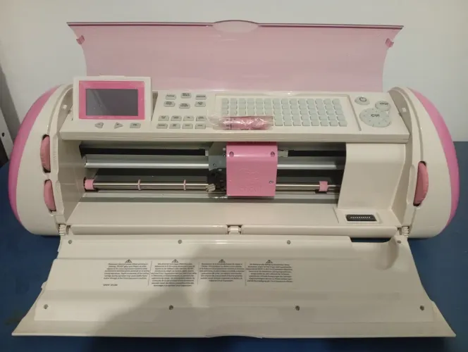 Plotter de recorte cricut expression