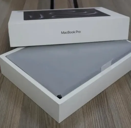 MacBook Pro 14-inch m5 pro