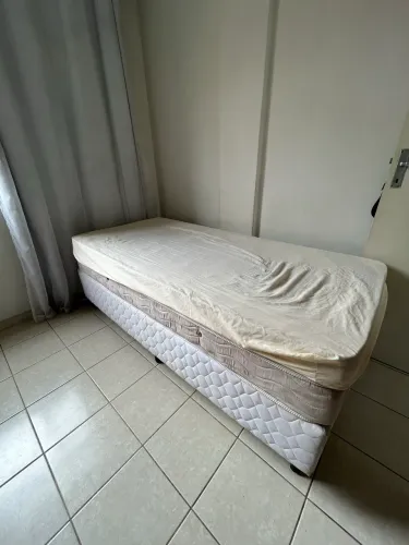 Cama de solteiro
