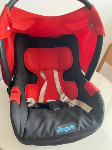 Bebê conforto Burigotto