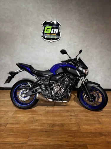 Yamaha MT-07 700 cc 