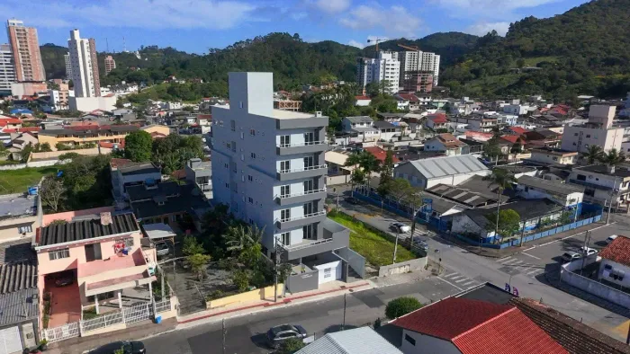 Apartamento novo suíte mais um, no bairro Fazenda