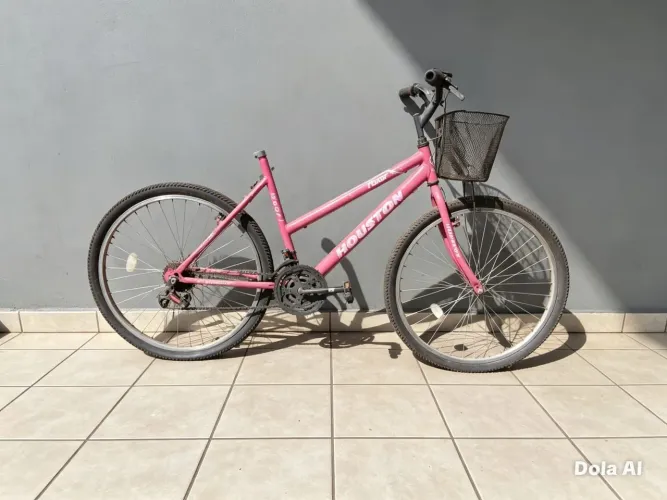 Bicicleta Houston Aro 26 Feminina Rosa c/ Cesta - P/ Revisão R$ 300