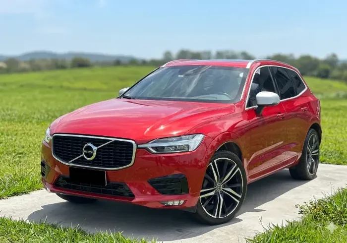 Volvo XC 60 T-5 R-design 2.0 AWD 5P 2018
