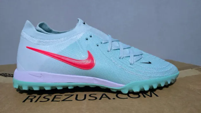 Chuteira Nike Phantom React GX II Society