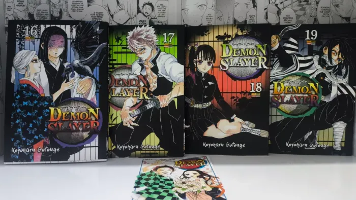 Demon Slayer - kimetsu no yaba volumes 16,17,18,19 (juntos)