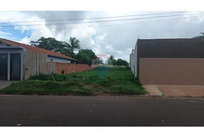 Vende-se Terreno bem localizado no início do bairro Jardim Europa - Andradina