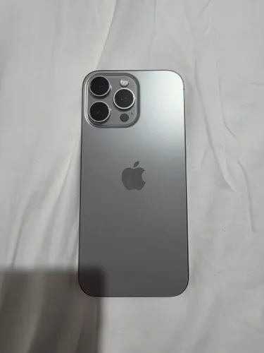 iPhone 16 Pro Max 512gb Prata
