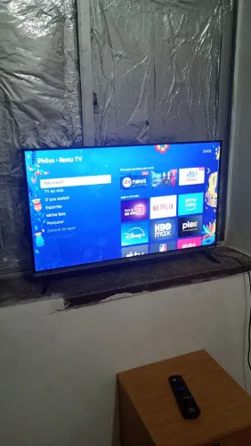 TV PHILCO 32 polegadas Roku tv C/Nota fiscal ZAP