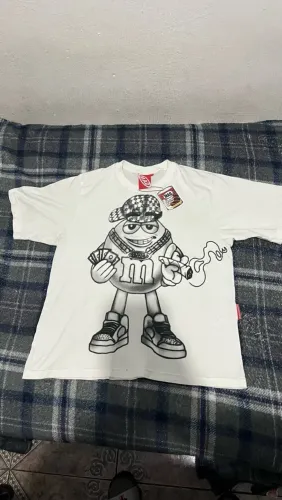 Camisa Mad Enlatados FUMANDO AQUELE QUE DEIXOU A MAD ENLATADA