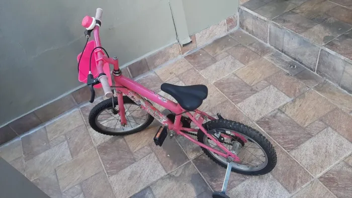 Bicicleta infantil feminina