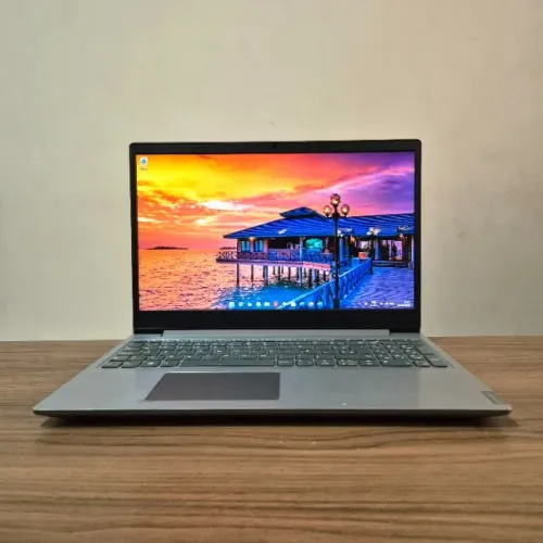 Notebook Lenovo (Core i5 + 12 GB RAM + SSD NVMe) c/ Garantia - Avalio trocas !!!