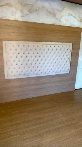 Cabeceira de cama Captone