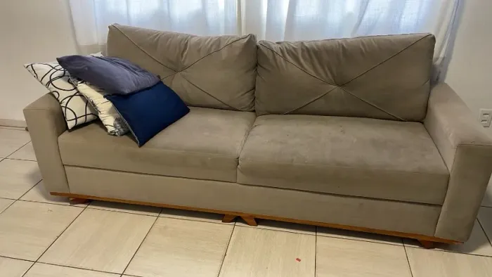 Sofá slim cinza 