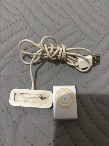 iPod Shuffle 2ª Geração (Modelo A1204)
