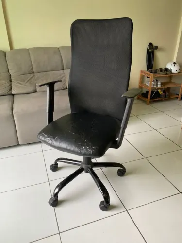 Cadeira de escritório grande